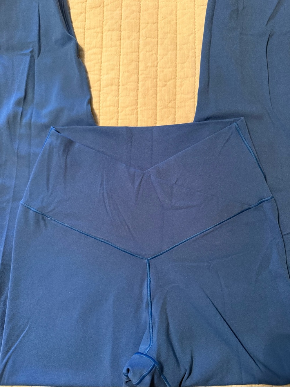 Sadie High-Waist Crossover Leggings